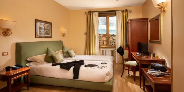 Hotel Colosseum, Hotels in Rome near the Colosseum