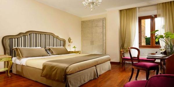 Hotel Forum, Hotels in Rome near the Colosseum