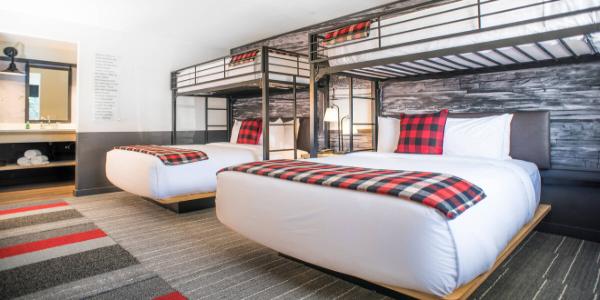 Mountain modern motel, hotels near Yellow Stone National Park, places to stay near Yellow Stone, hotels on Yellowstone, hotels in Yellowstone
