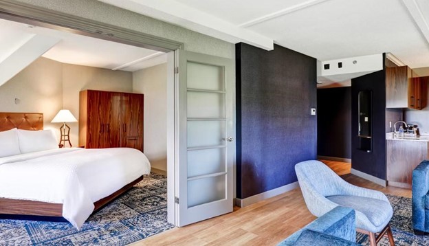 Four Points by Sheraton Niagara Falls 
