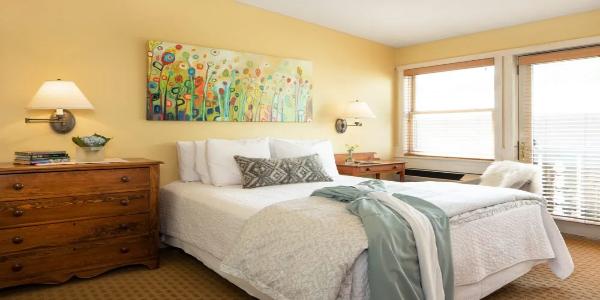 The Alpine House Lodge & Cottages, hotels near Yellow Stone National Park, places to stay near Yellow Stone, hotels on Yellowstone, hotels in Yellowstone