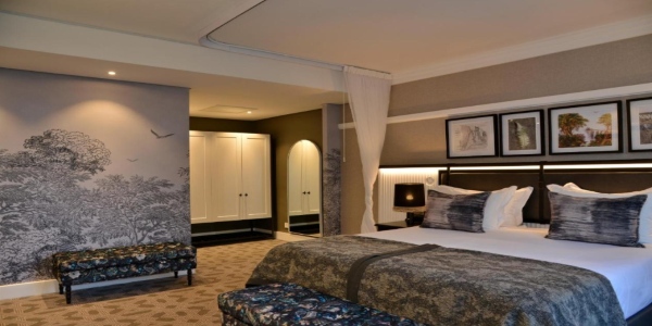 The Victoria Falls Hotel 