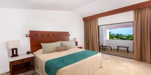 The Royal Cancun All Suites Resort