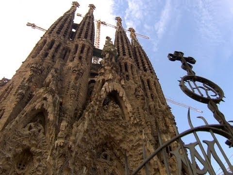 God&#039;s Architect: Antoni Gaudi&#039;s glorious vision