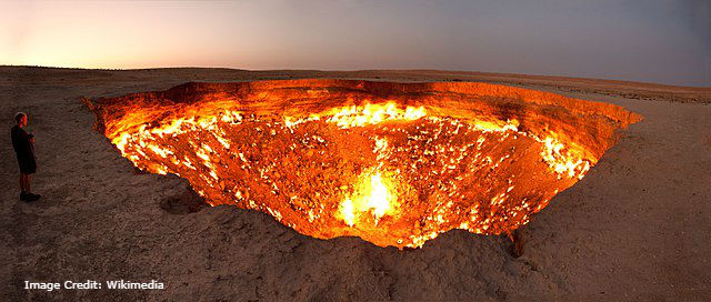 Nature, Tourism, Travel, Geysers Crater, Hotel de Glace, Darvaza Gas Crater, Sagano Bamboo Forest, Mount Roraima, Yellowstone Park Geysers, Uyuni Salt Flat, Mendenhall Ice Caves, Hitchin Lavender Fields, Bucket list, Adventure Seeker, Japan, Canada, Vietnam, Belize, Norway, USA, Venezuela, Bolivia